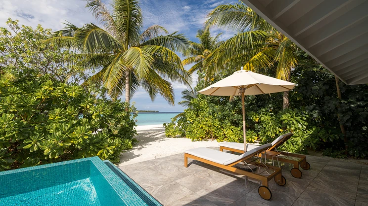 The Standard, Huruvalhi Maldives